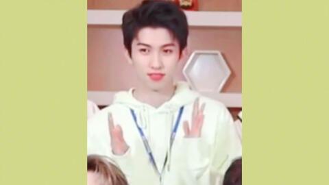 林墨资料,才华横溢的艺术家与他的艺术世界