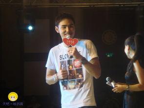 阮经天生活照,揭秘明星日常,尽显真实魅力