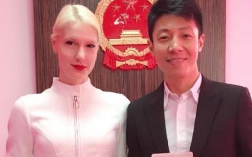 撒贝宁老婆资料,揭秘才子与贤妻的幸福生活